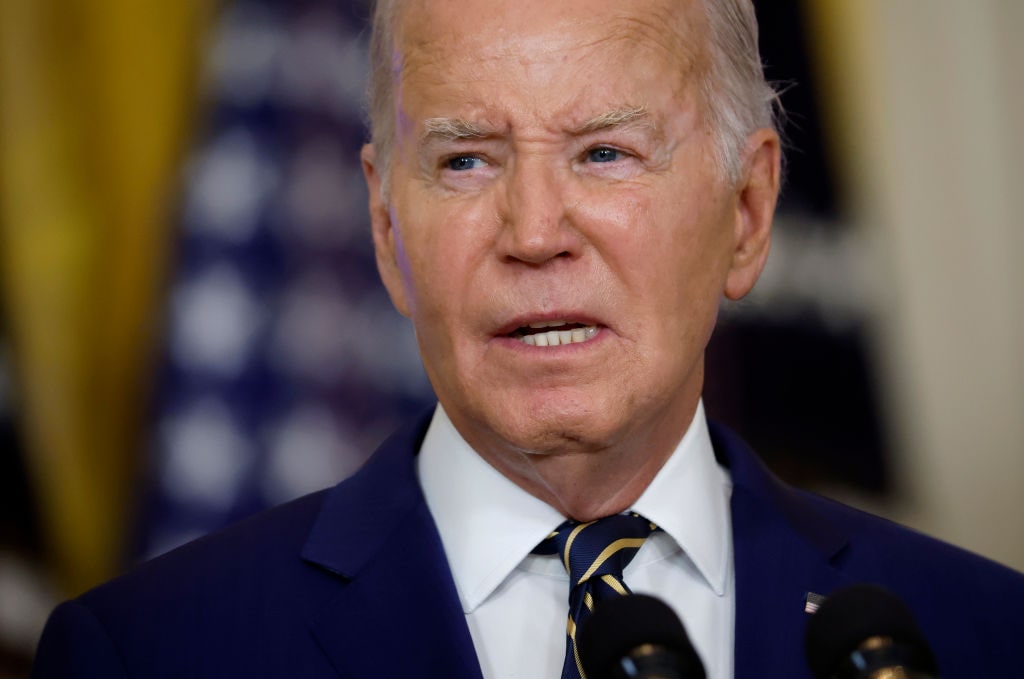 Biden Signs 10-Year Support Pact with Ukraine